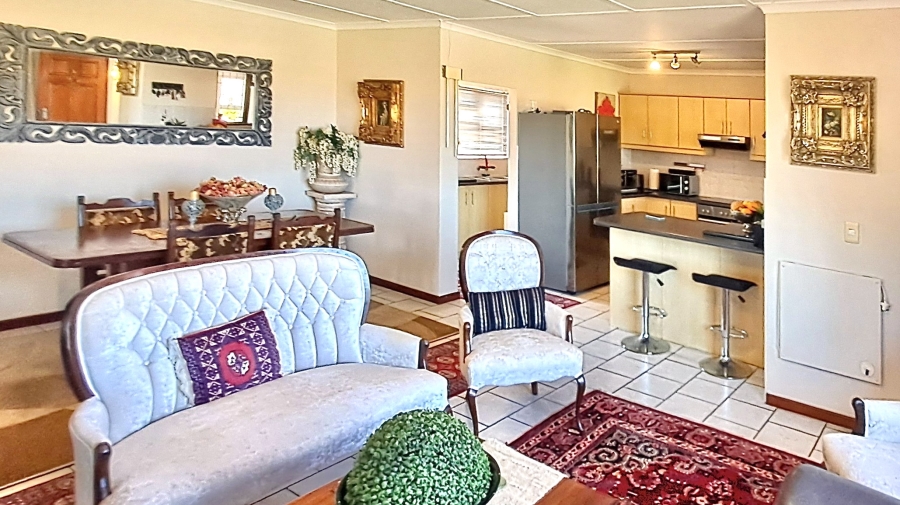 3 Bedroom Property for Sale in Vredenburg Western Cape